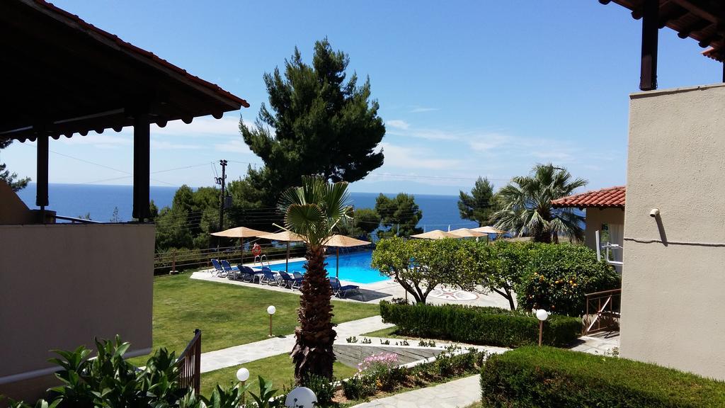 Thea Hotel Posidi Exteriér fotografie