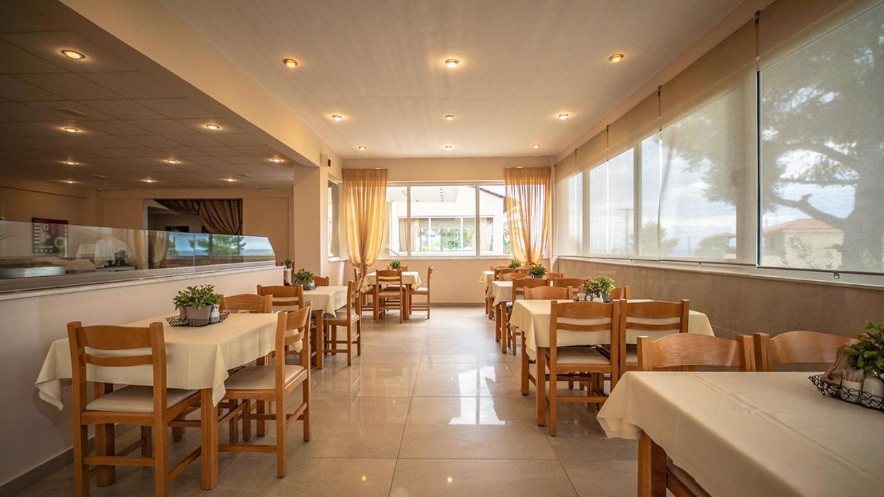 Thea Hotel Posidi Exteriér fotografie